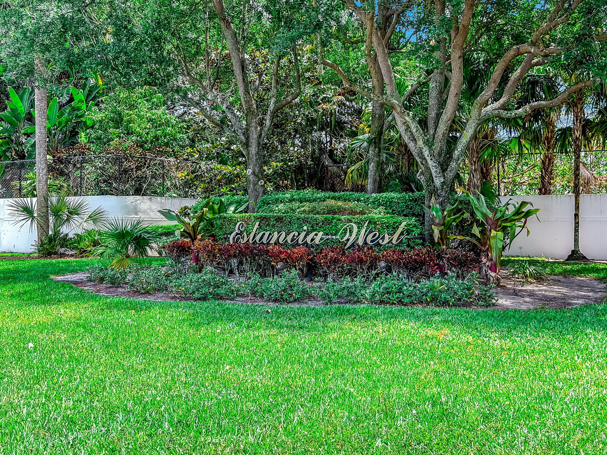 20764 Sorolla Terrace Boca Raton, FL 33433 - Photo 47 of 55 Estancia West