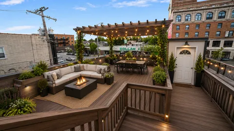 $1,050,000 | 4754 North Lincoln Avenue, Chicago, IL 60625