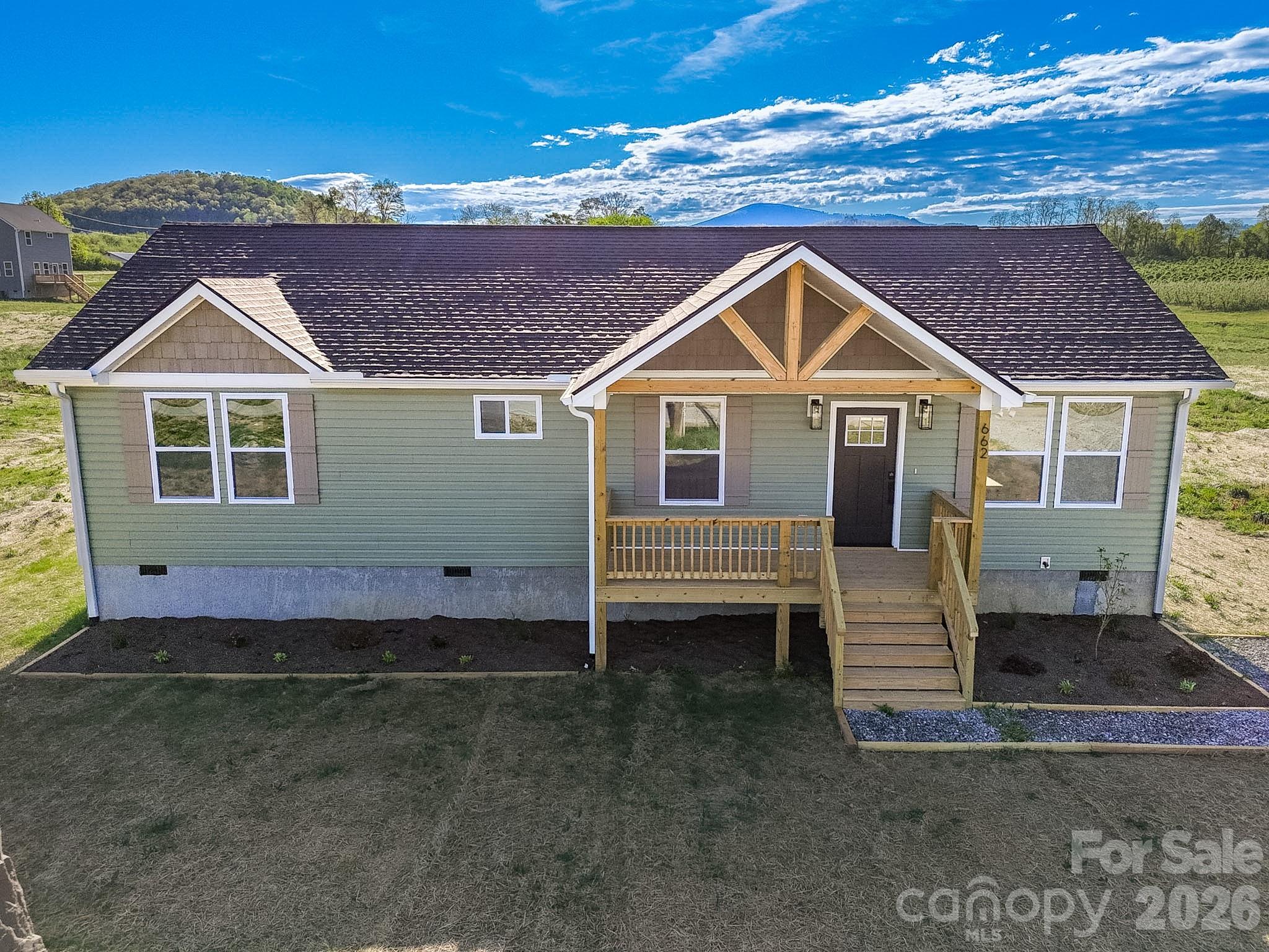 662 Beehive Road Hendersonville, NC 28792 - Photo 3 of 42