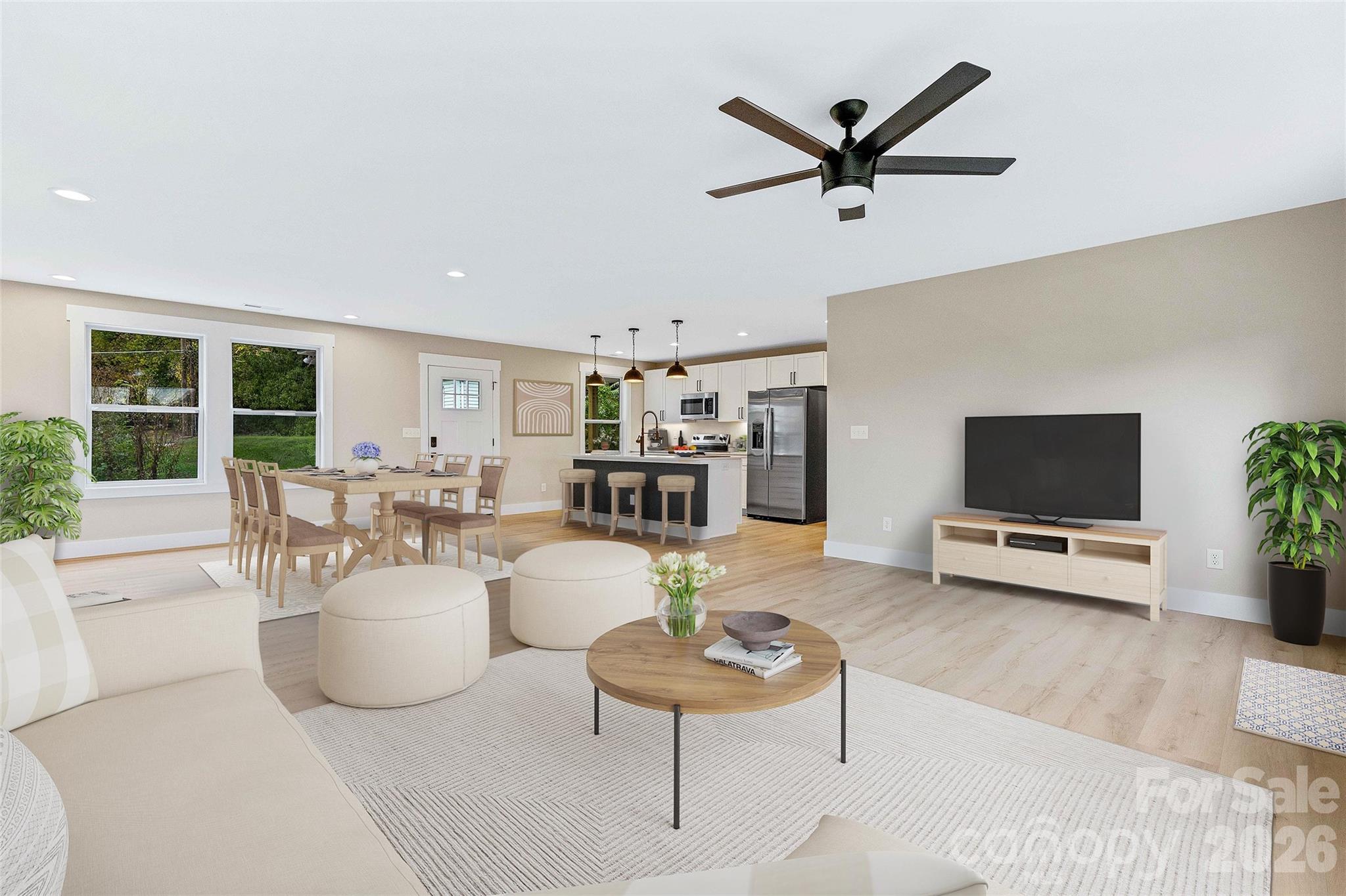 662 Beehive Road Hendersonville, NC 28792 - Photo 3 of 38