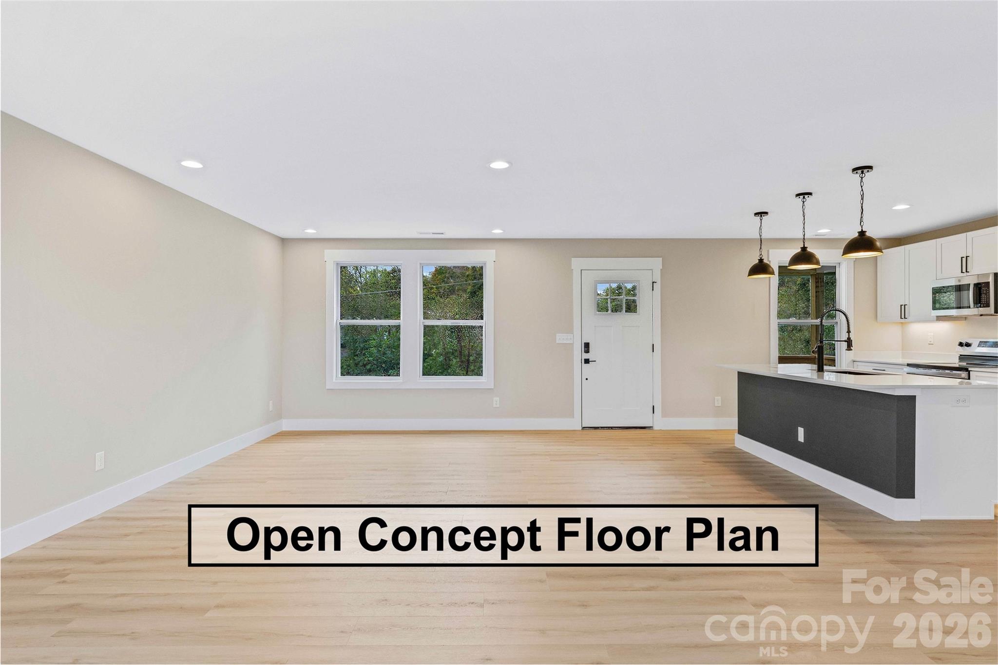 662 Beehive Road Hendersonville, NC 28792 - Photo 8 of 38