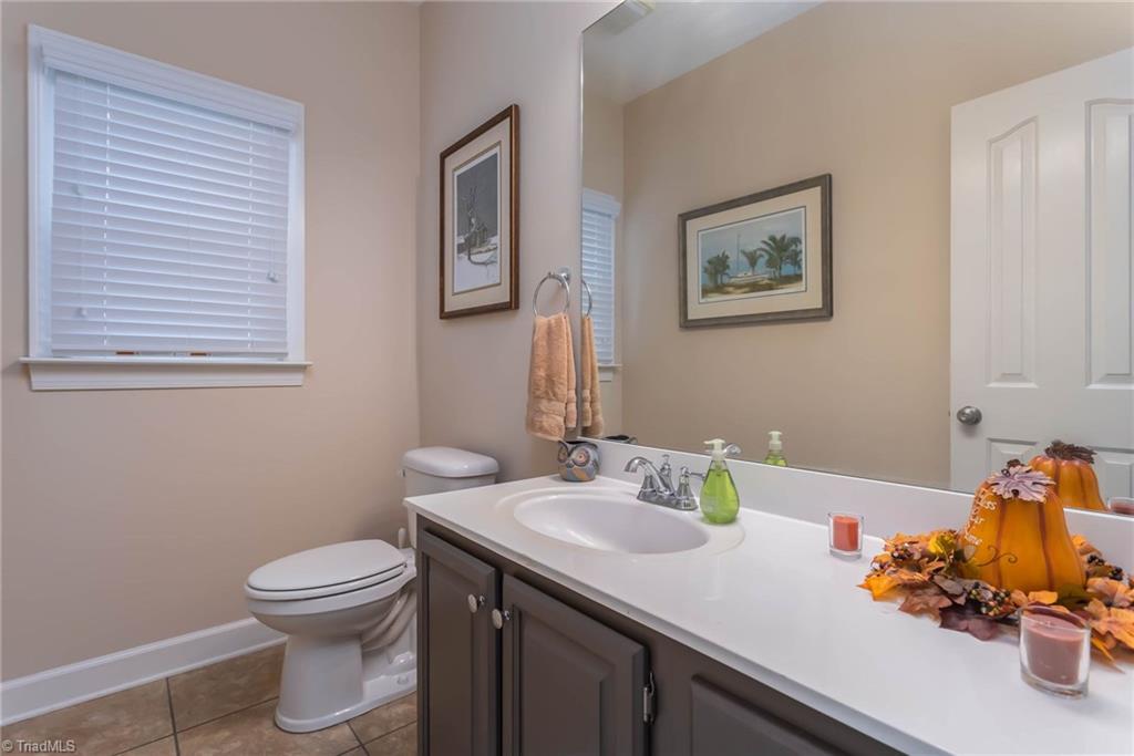 1700 Chickadee Point High Point, NC 27262 - Photo 14 of 27