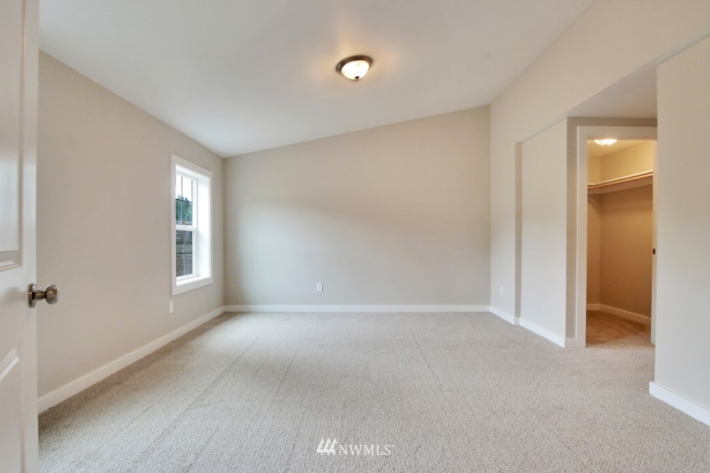 33114 Locke Road Roy, WA 98580 - Photo 14 of 25 Gallery Image 14