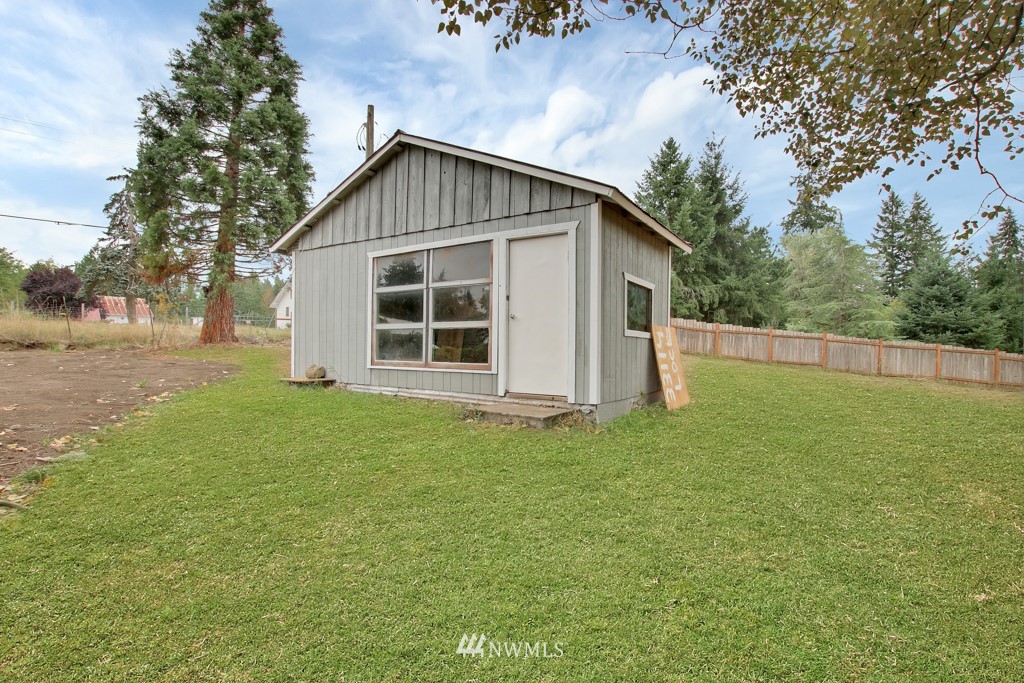 33114 Locke Road Roy, WA 98580 - Photo 23 of 25 Gallery Image 23