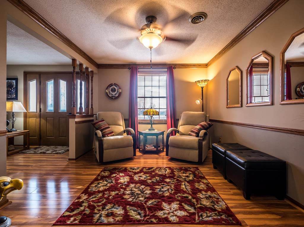 12124 Lower Huntington Road Roanoke, IN 46783 - Photo 14 of 36