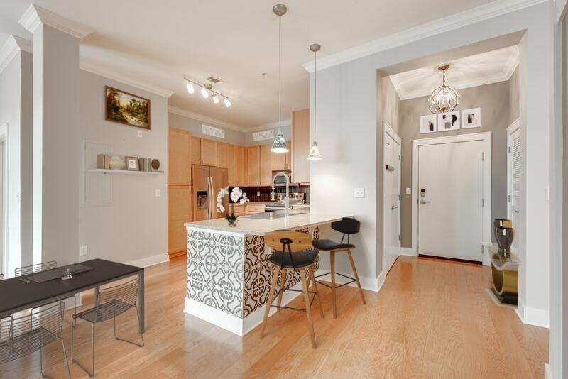 129 Walnut Street, Unit 219 Chattanooga, TN 37403 - Photo 4 of 66 VIRTUAL STAGES