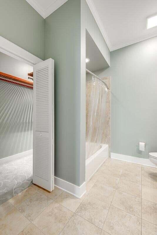 129 Walnut Street, Unit 219 Chattanooga, TN 37403 - Photo 42 of 66 BATHROOM