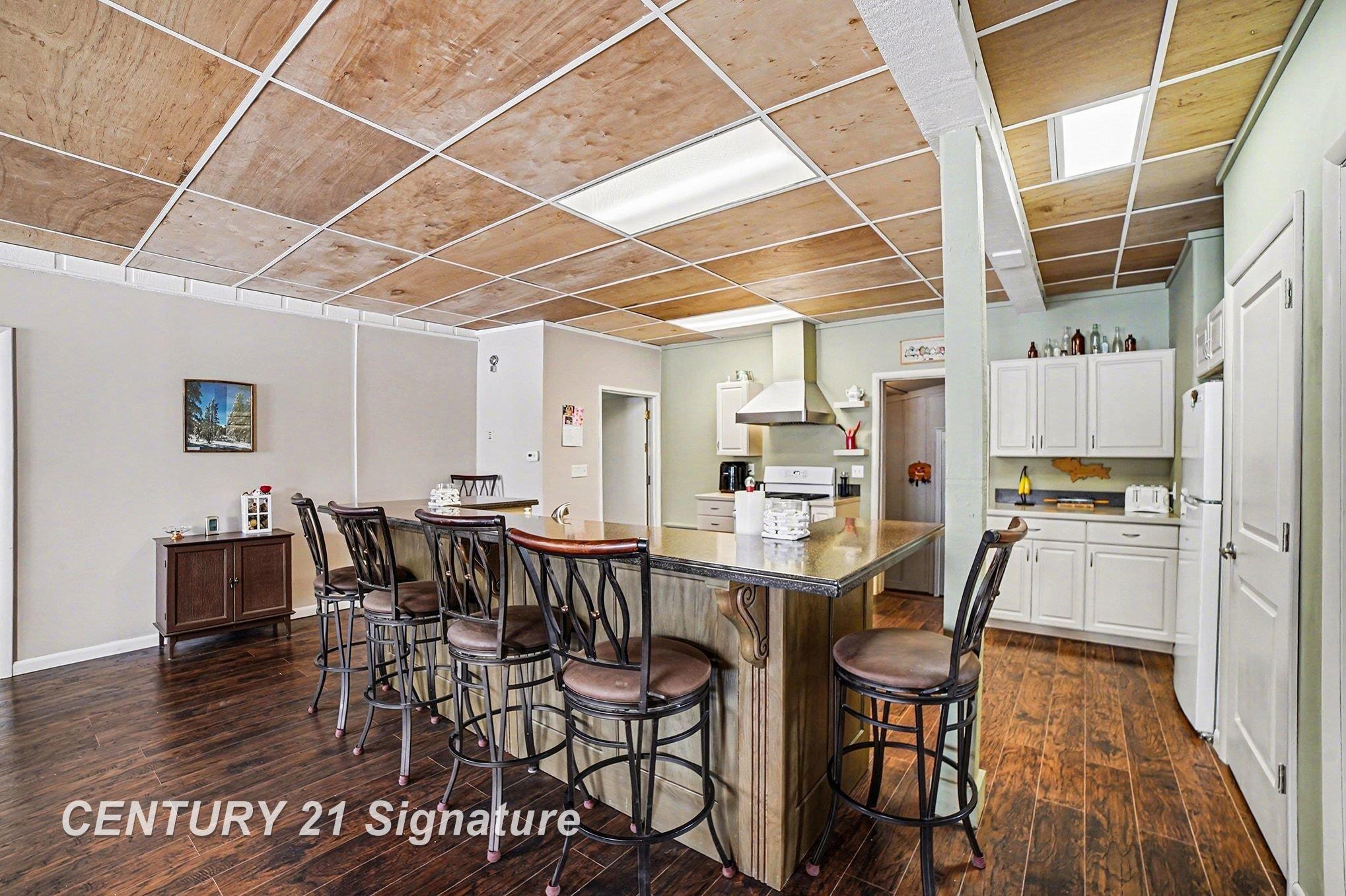 14815 Gratiot Road Hemlock, MI 48626 - Photo 8 of 31
