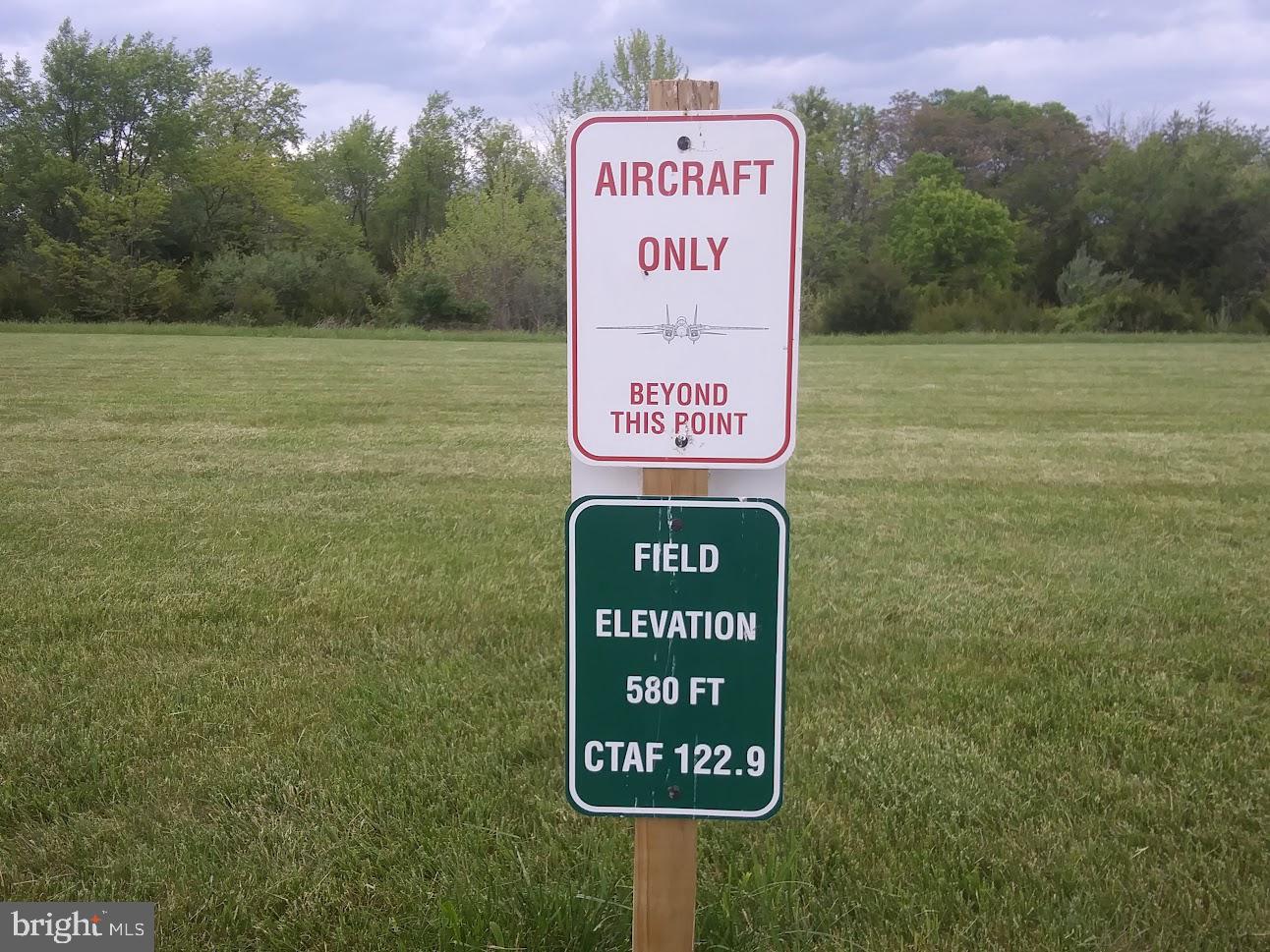 Wright Brothers Ct Summit Point Summit Point, WV 25446 - Photo 4 of 28