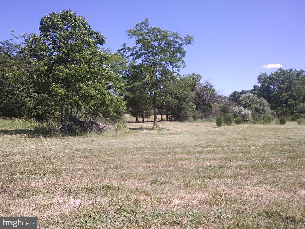 Wright Brothers Ct Summit Point Summit Point, WV 25446 - Photo 8 of 28