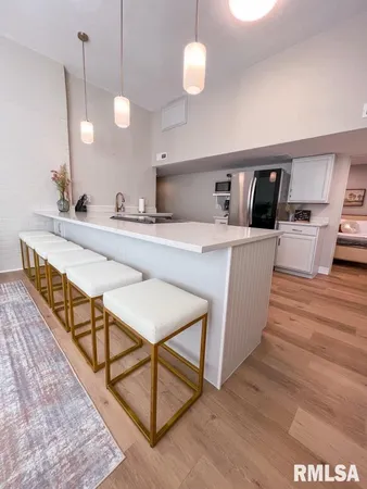 $199,000 | 107 West Ann Street, Roanoke, IL 61561