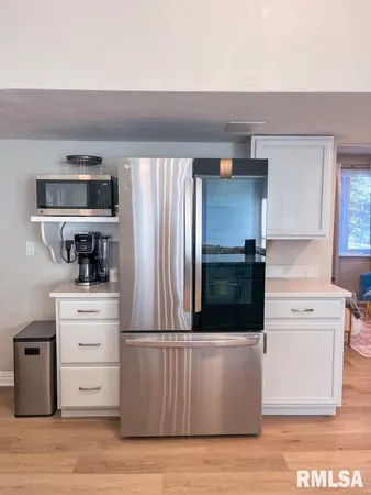 $199,000 | 107 West Ann Street, Roanoke, IL 61561