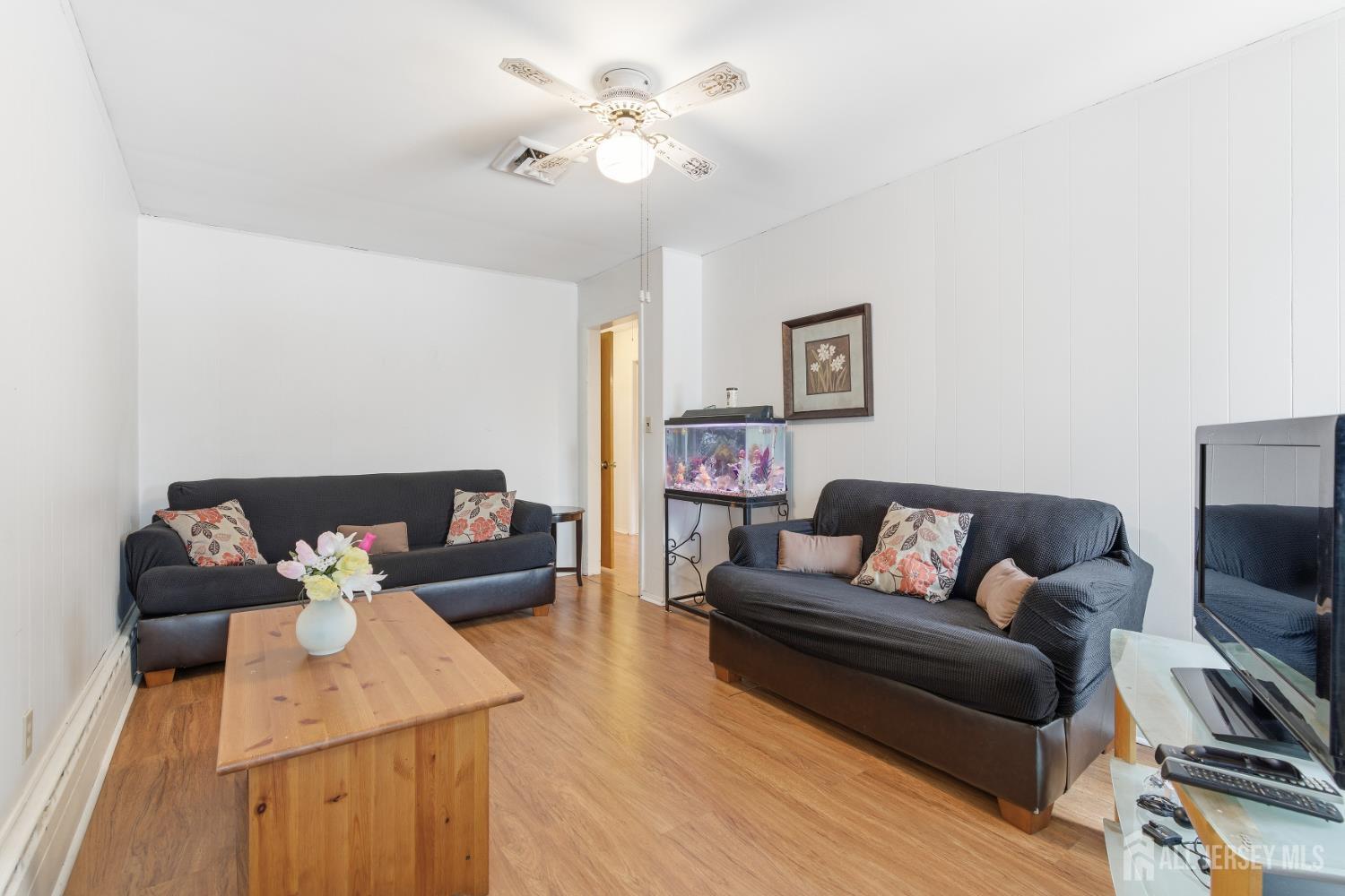 419 Dunellen Avenue Dunellen, NJ 08812 - Photo 16 of 38