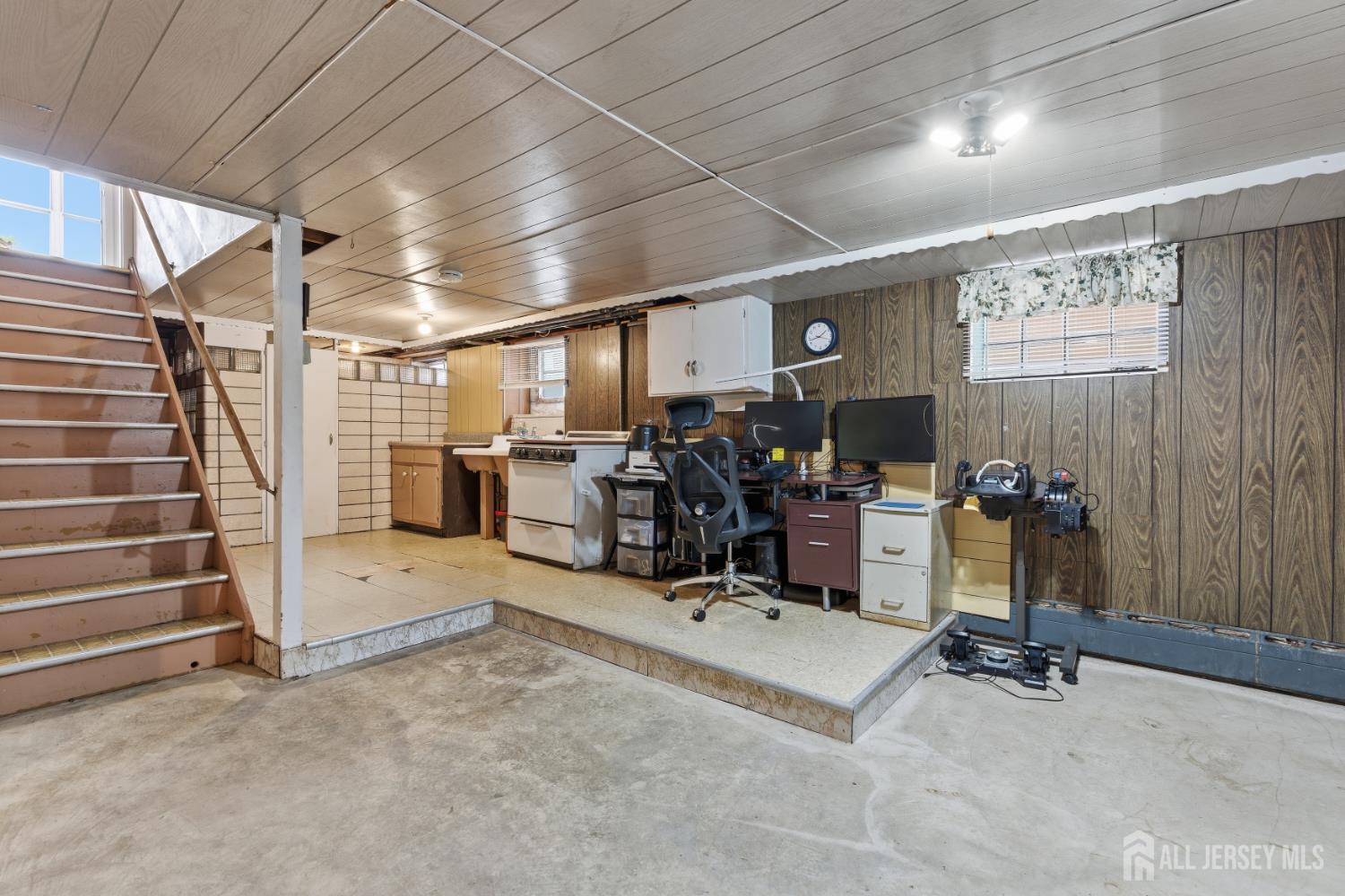 419 Dunellen Avenue Dunellen, NJ 08812 - Photo 29 of 38