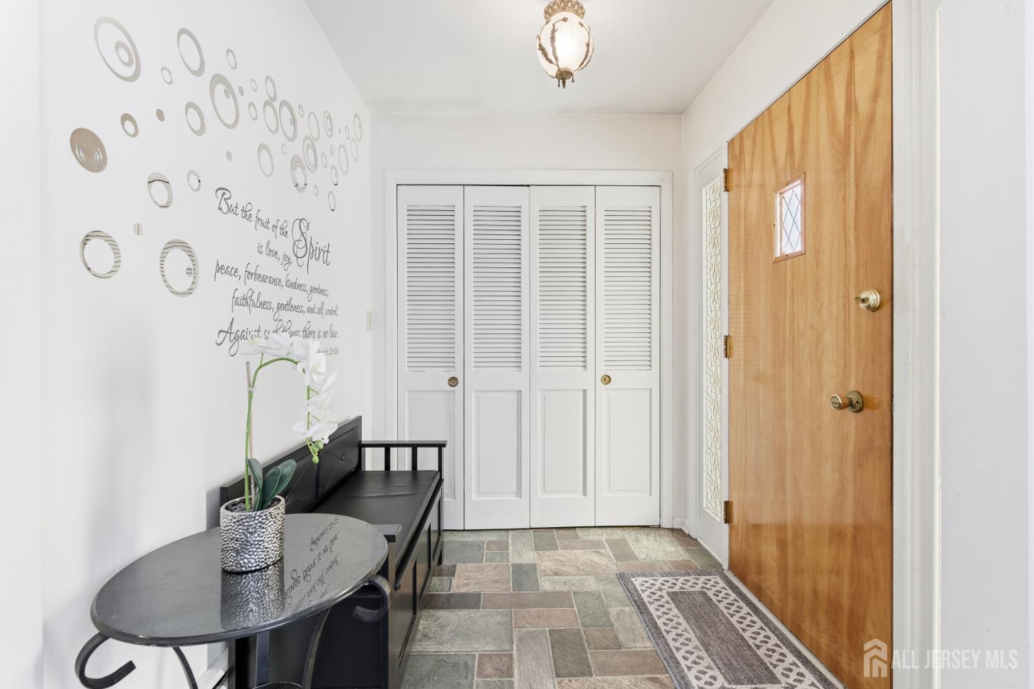 419 Dunellen Avenue Dunellen, NJ 08812 - Photo 4 of 38