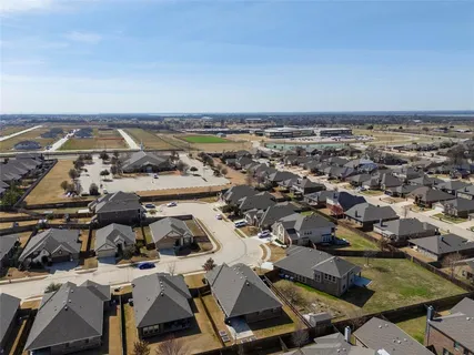 $399,900 | 8805 Cassidy Lane, Aubrey, TX 76227