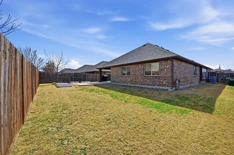 $399,900 | 8805 Cassidy Lane, Aubrey, TX 76227