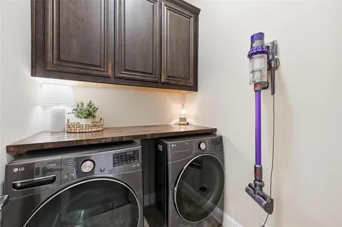 $399,900 | 8805 Cassidy Lane, Aubrey, TX 76227