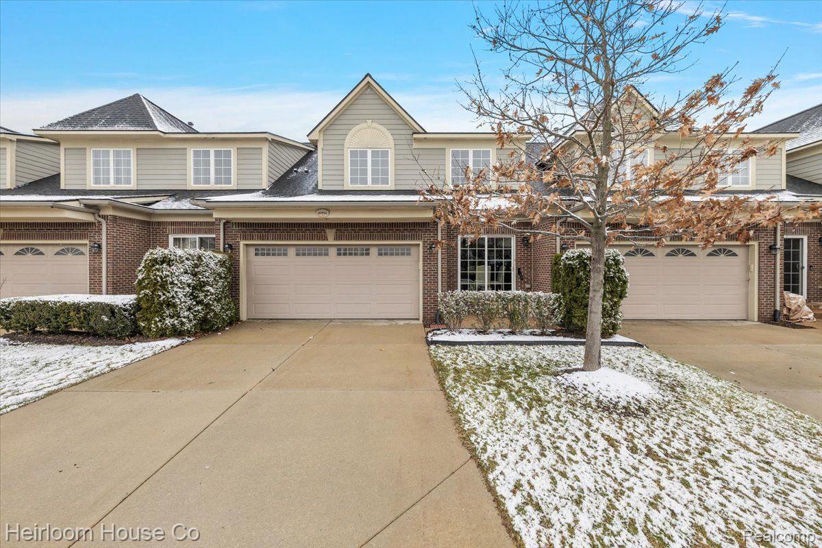 45926 South Stonewood Road Canton, MI 48187 - Photo 53 of 73