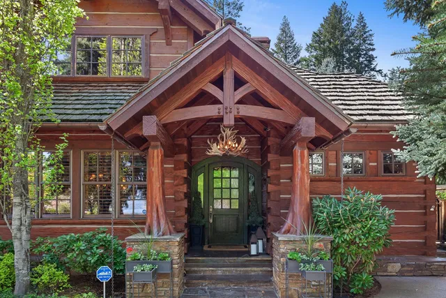 $6,985,000 | 10351 North Gibson Road, Hayden, ID 83835