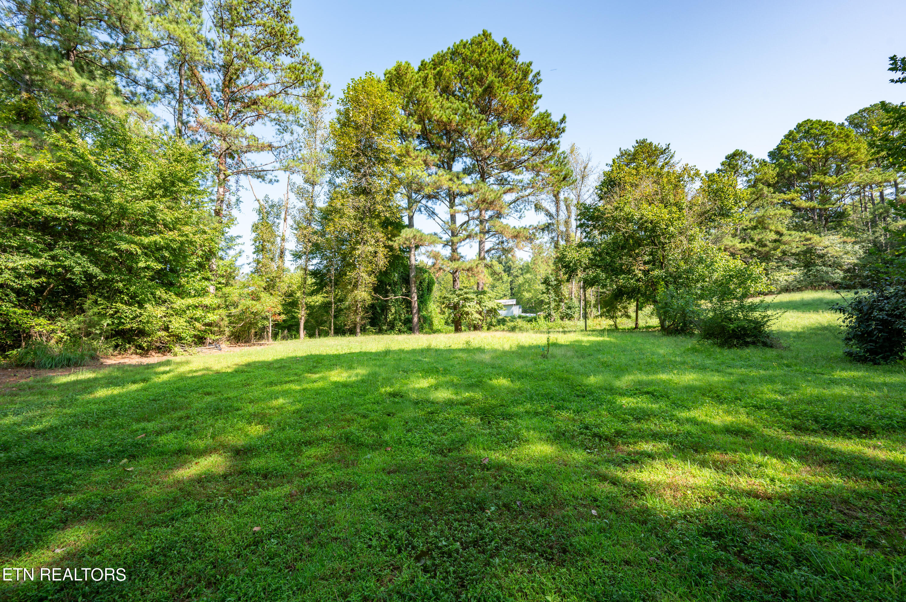 179 Smith Road Clinton, TN 37716 - Photo 31 of 38 DSC_8788