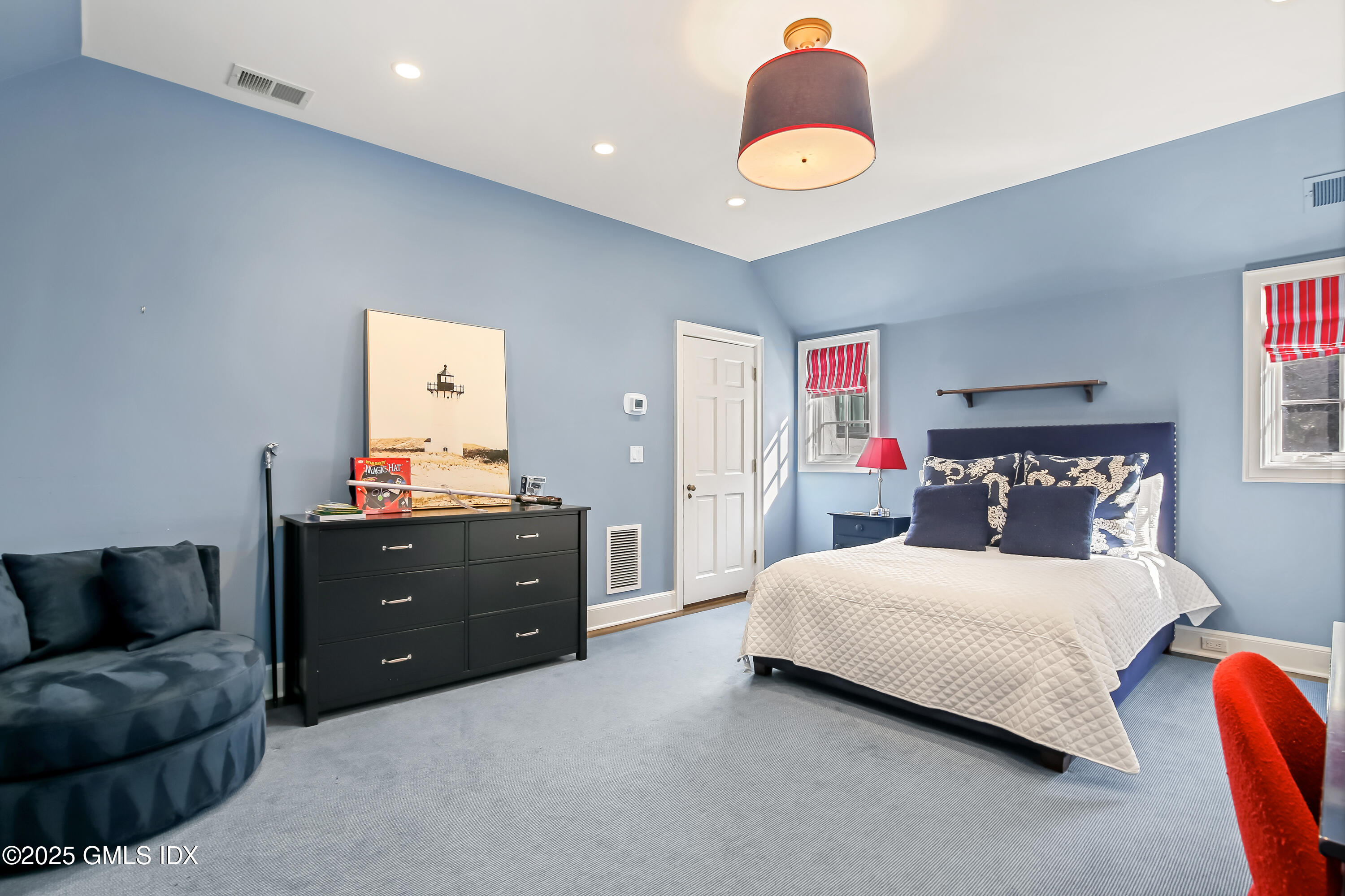 5 Spring Street Riverside, CT 06878 - Photo 22 of 31 Boys bedroom without Brunswik banner