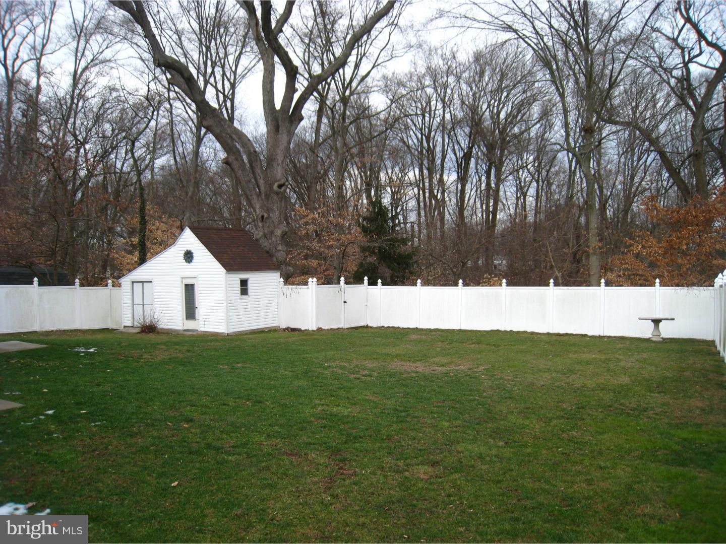 18 Saratoga Road Stratford, NJ 08084 - Photo 20 of 22