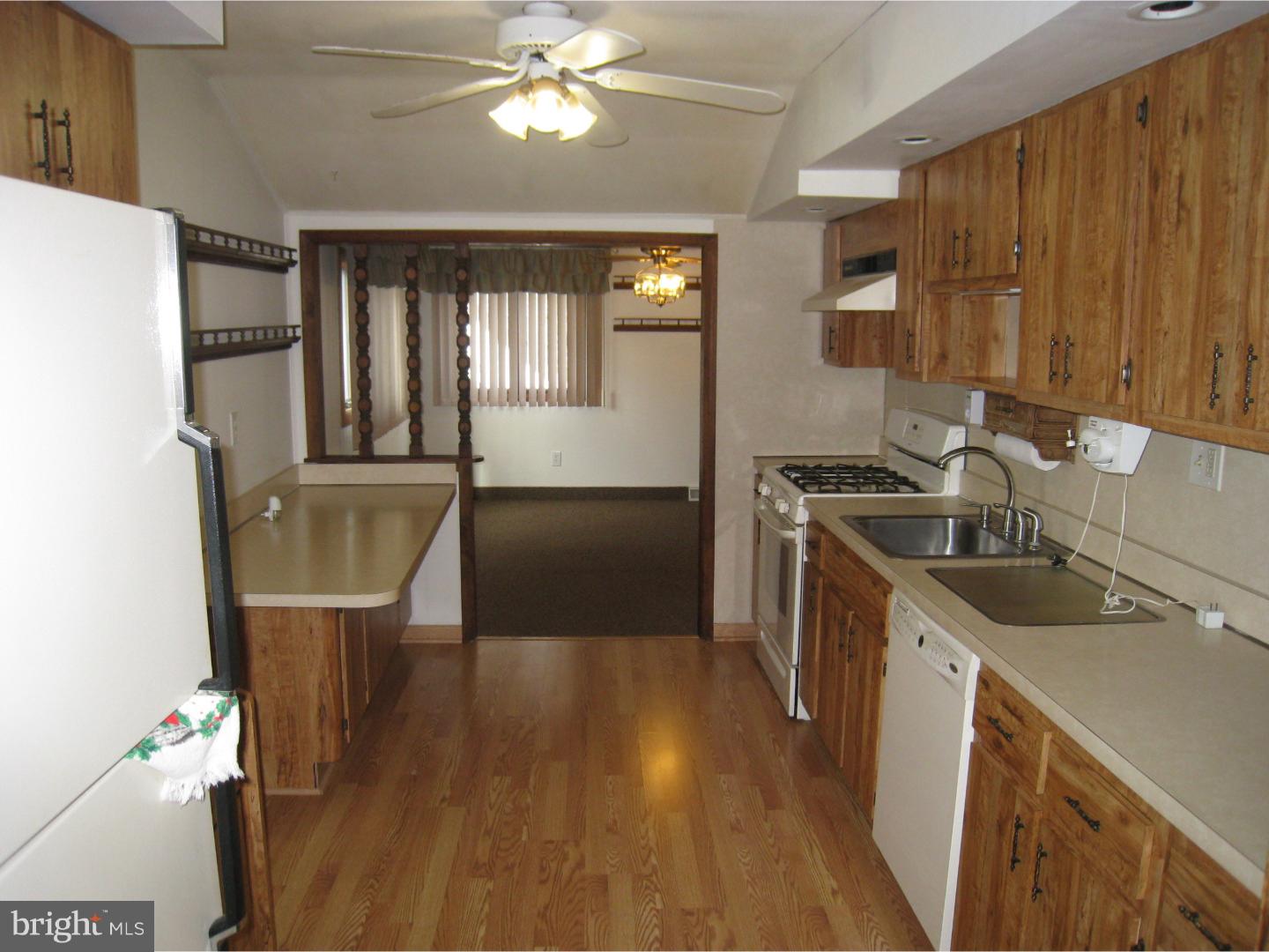 18 Saratoga Road Stratford, NJ 08084 - Photo 5 of 22