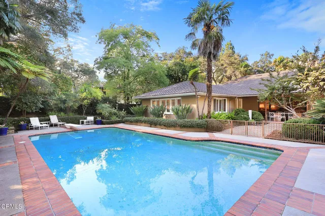 $4,500,000 | 1304 Padres Trail, La Canada Flintridge, CA 91011