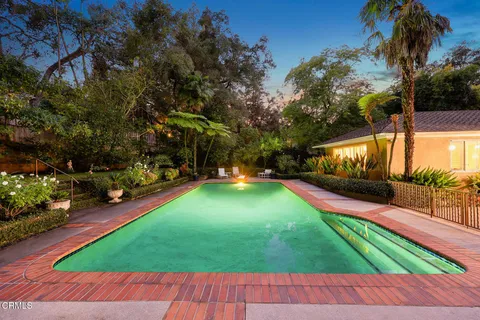 $4,500,000 | 1304 Padres Trail, La Canada Flintridge, CA 91011