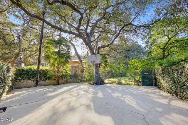 $4,500,000 | 1304 Padres Trail, La Canada Flintridge, CA 91011