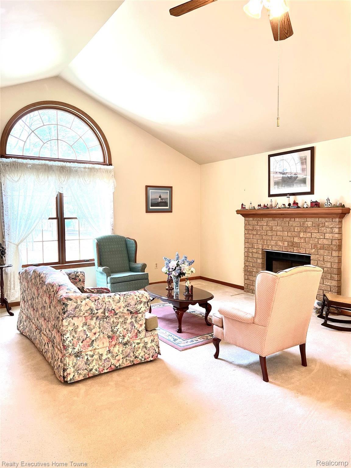 7162 Aitken Road Lexington, MI 48450 - Photo 2 of 19 IMG_2047.jpg