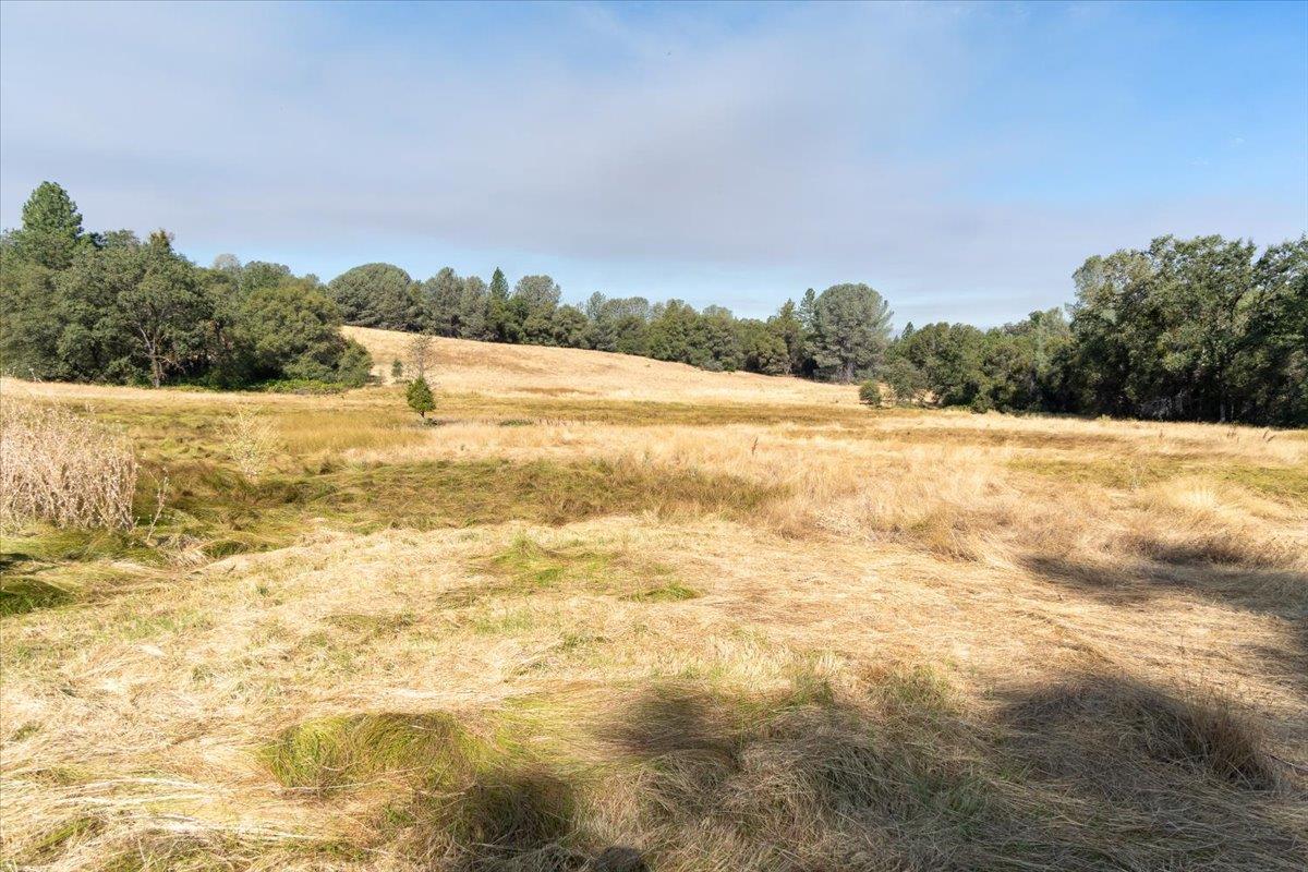 8260 Fairplay Road Somerset, CA 95684 - Photo 12 of 27 Gallery Image 12