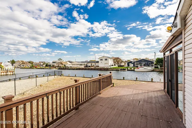 $539,900 | 1006 Painter Point, Lanoka Harbor, NJ 08734