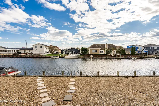 $539,900 | 1006 Painter Point, Lanoka Harbor, NJ 08734