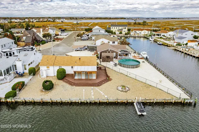 $539,900 | 1006 Painter Point, Lanoka Harbor, NJ 08734