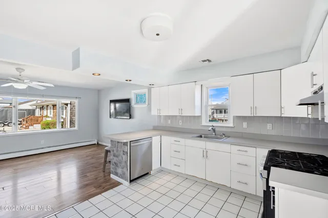 $539,900 | 1006 Painter Point, Lanoka Harbor, NJ 08734