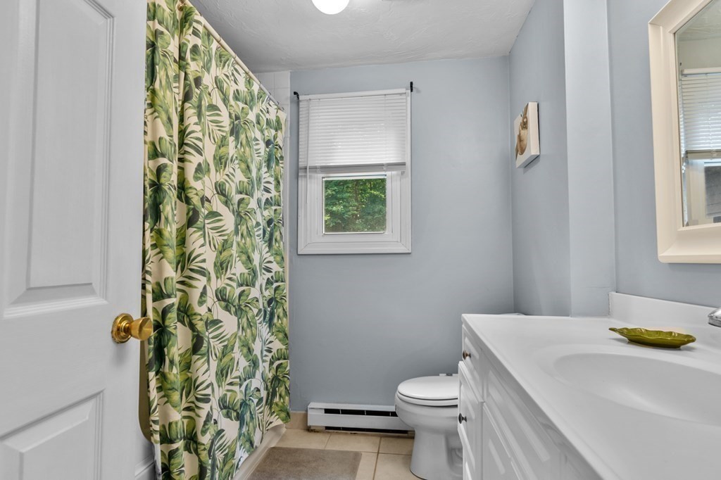 160 Cowell Road, Unit 160 Wrentham, MA 02093 - Photo 13 of 19 Gallery Image 13