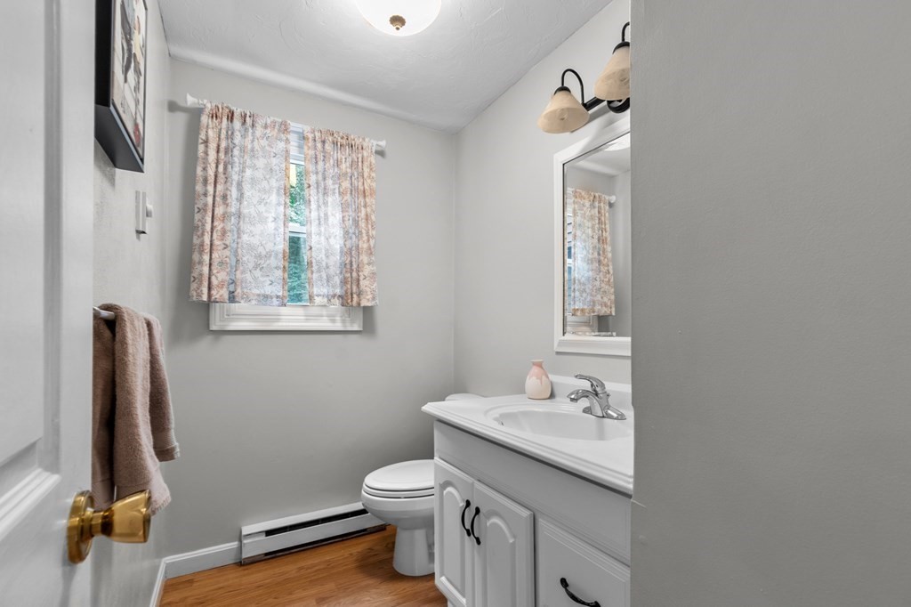 160 Cowell Road, Unit 160 Wrentham, MA 02093 - Photo 10 of 19 Gallery Image 10