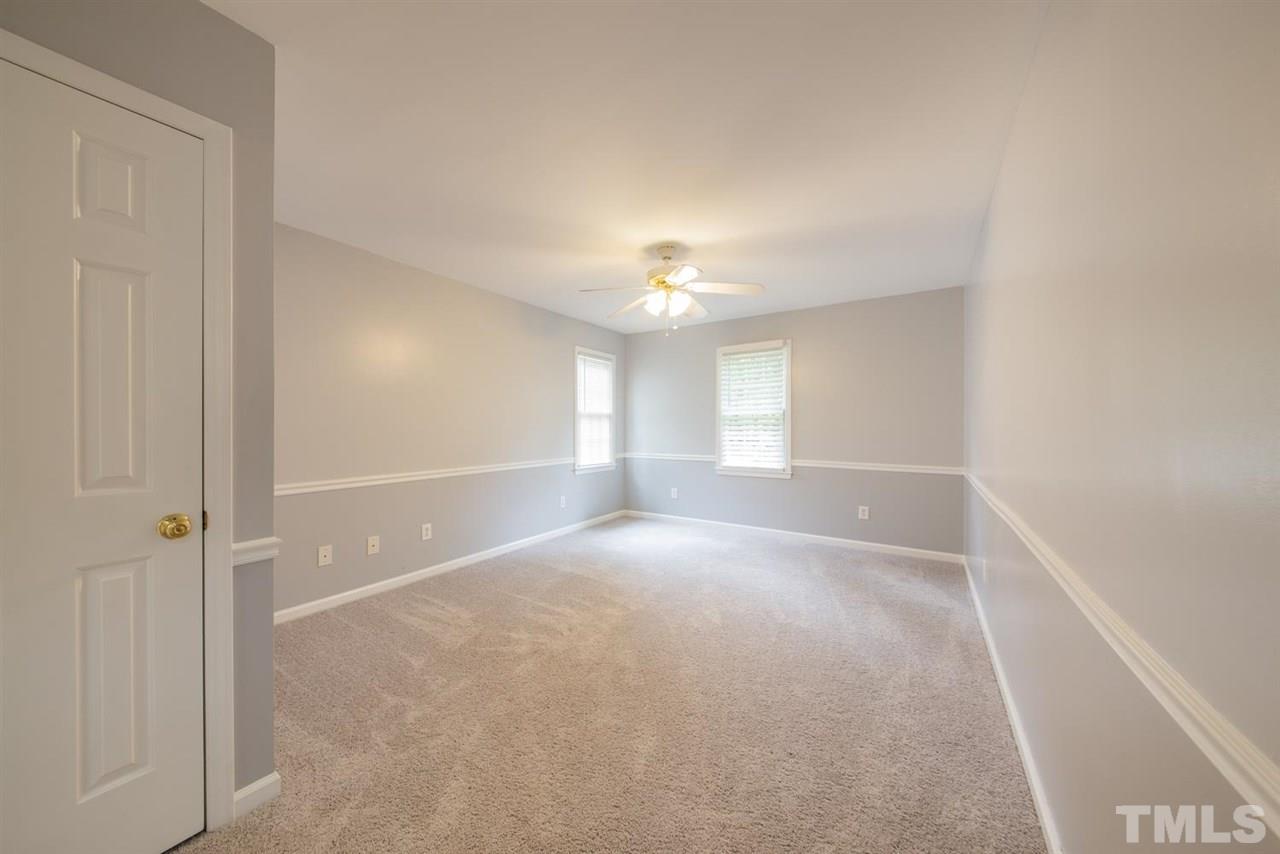 4629 Draper Road Raleigh, NC 27616 - Photo 14 of 29