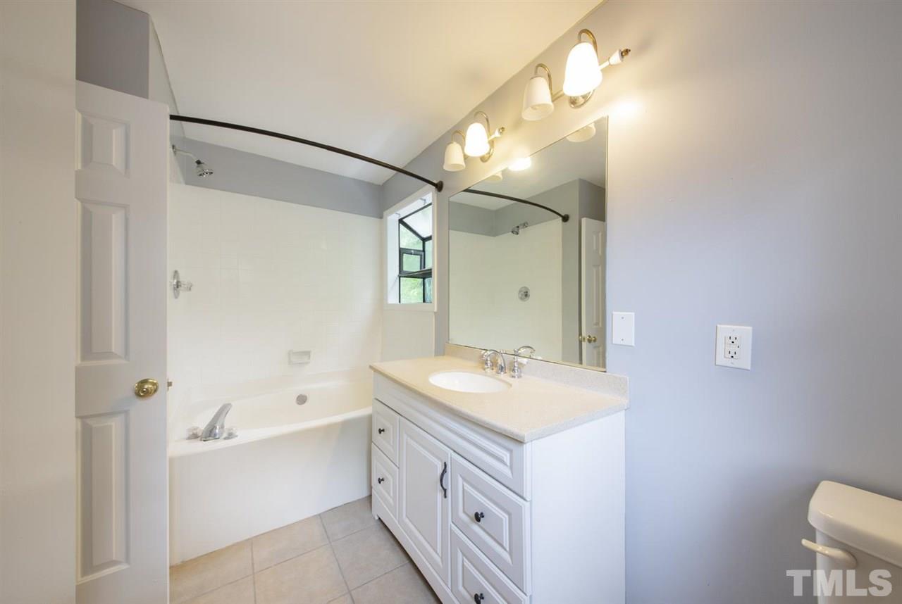 4629 Draper Road Raleigh, NC 27616 - Photo 17 of 29