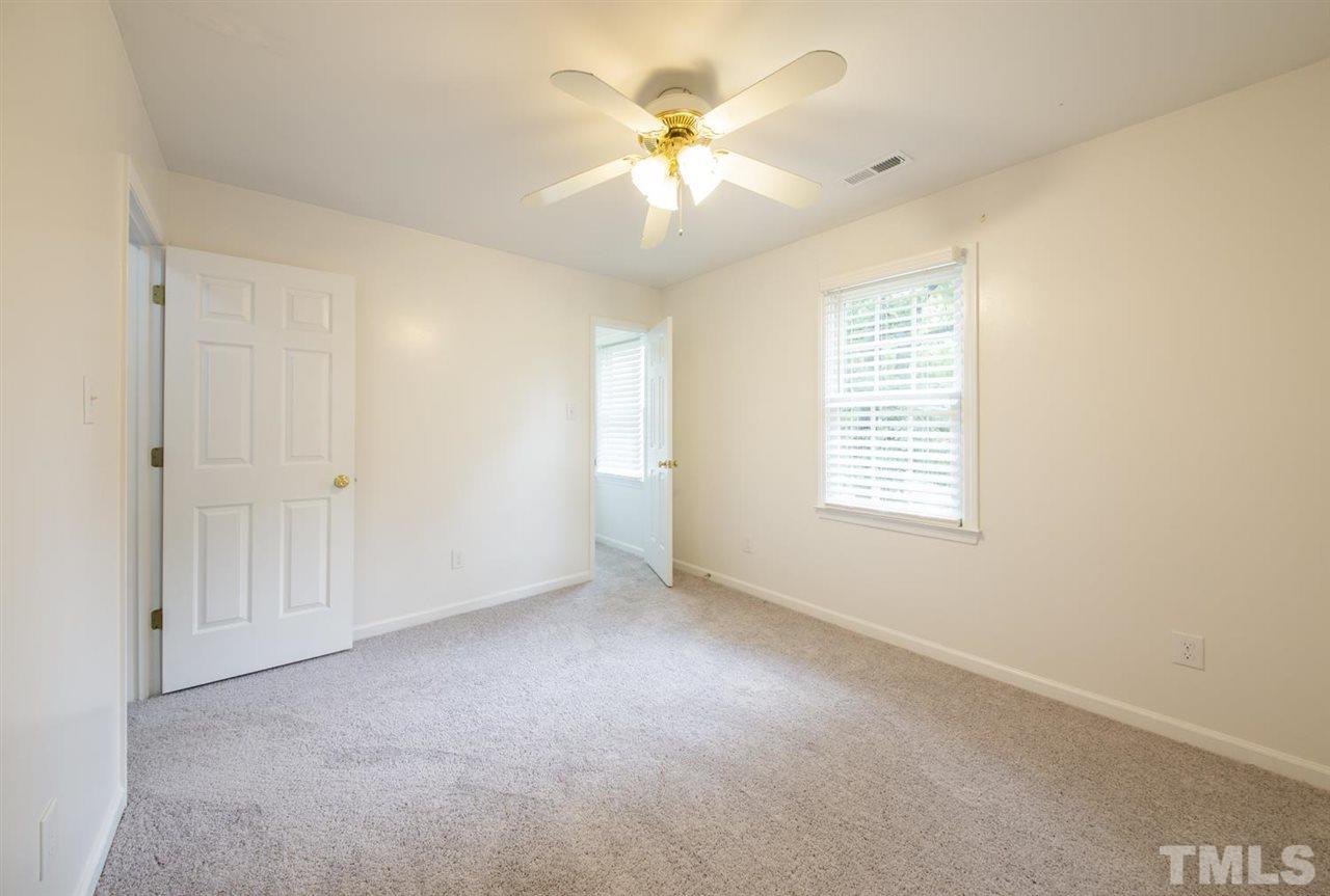 4629 Draper Road Raleigh, NC 27616 - Photo 21 of 29