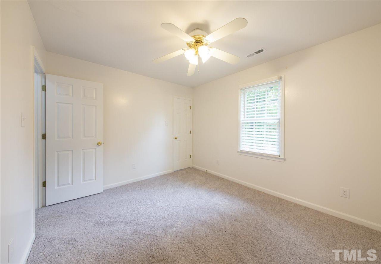 4629 Draper Road Raleigh, NC 27616 - Photo 22 of 29