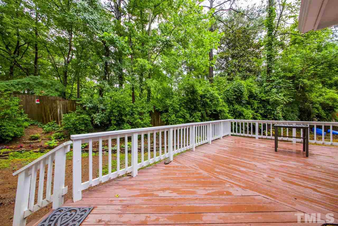 4629 Draper Road Raleigh, NC 27616 - Photo 5 of 29