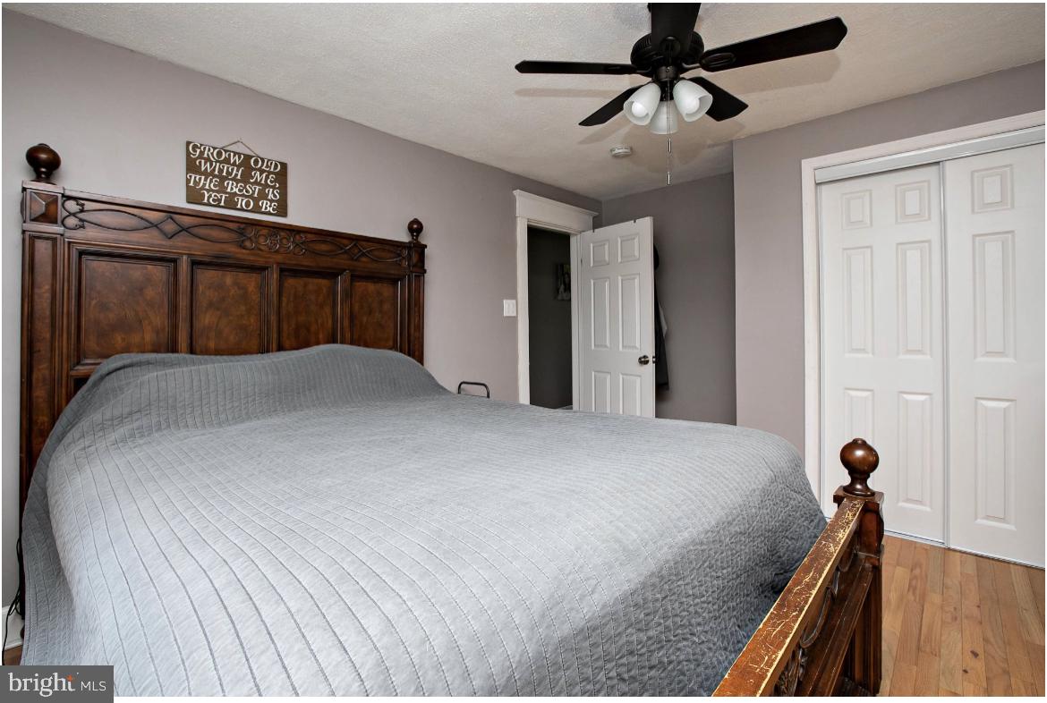 131 Oxford Road Cinnaminson, NJ 08077 - Photo 19 of 25 Gallery Image 19