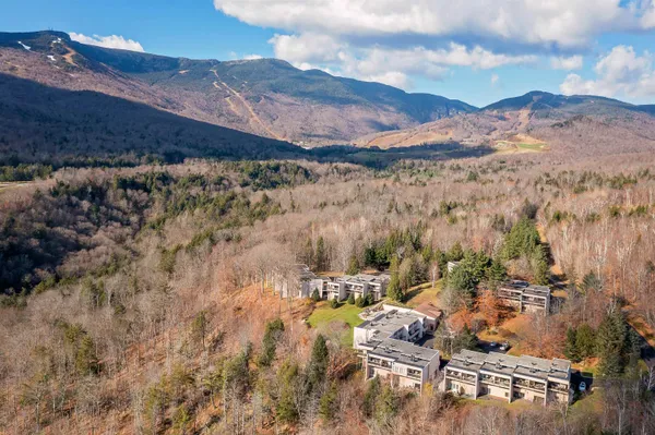 $775,000 | 1307 Notchbrook Road, Unit 11 ABC, Stowe, VT 05672