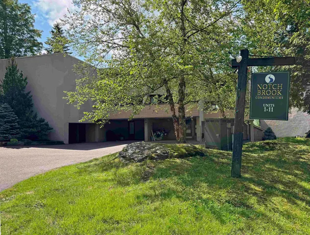 $795,000 | 1307 Notchbrook Road, Unit 11 ABC, Stowe, VT 05672