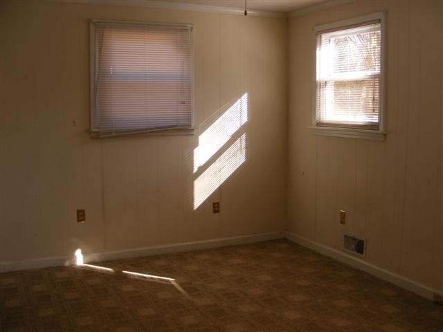2212 Ridgewood Avenue Anderson, SC 29625 - Photo 7 of 9 Gallery Image 7