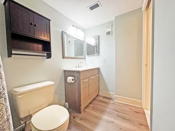 $1,800 | 7281 Amberly Lane, Unit 206, Delray Beach, FL 33446