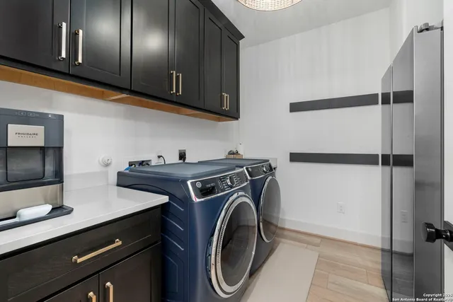 $699,000 | 103 Jacob Roberts, Blanco, TX 78606